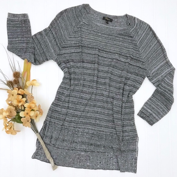 Cupio Sweaters - 4/$25 👜 Cupio Sweater